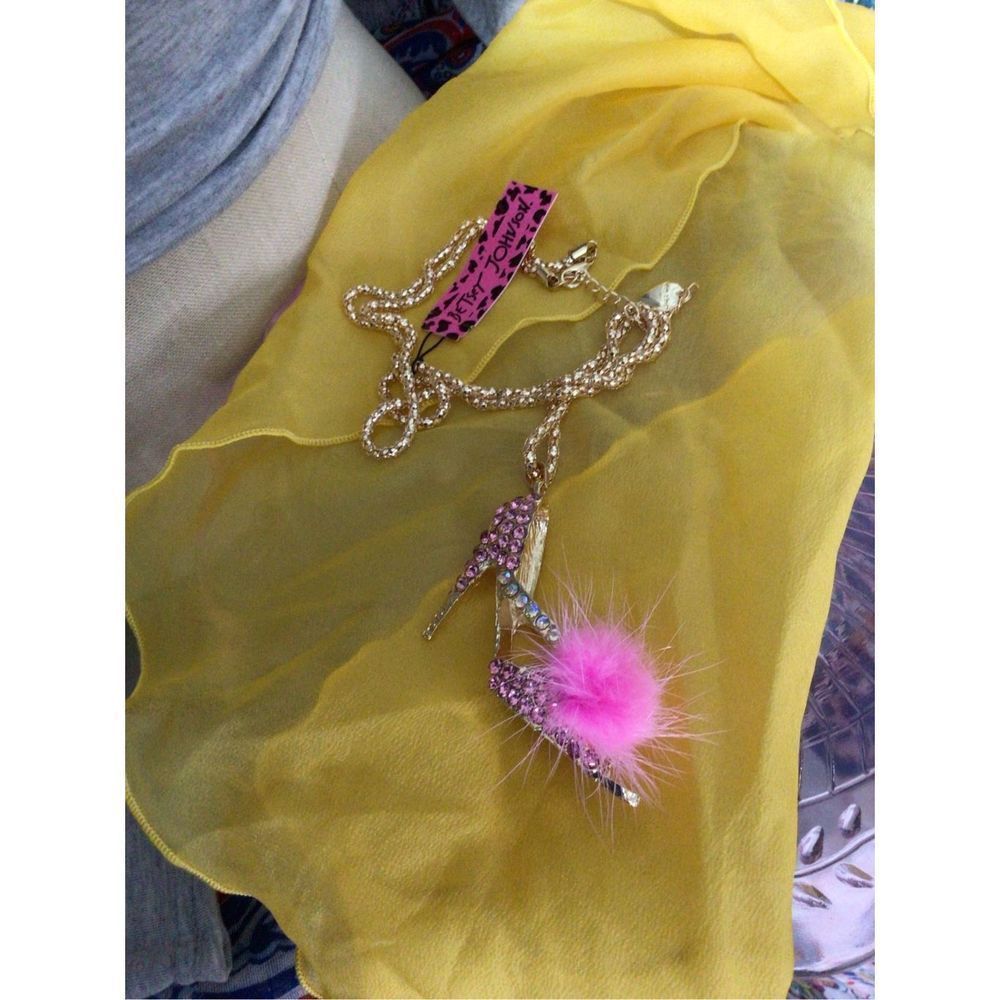 NWT Betsey Johnson Pink & Gold Rhinestone Shoe Pendant Adjustable Chain - Picture 10 of 15